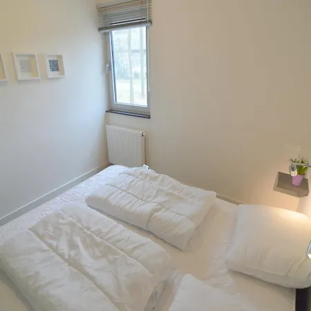 Holiday home Forest Retreat Near Kempen-broek, Cleaning Included Stramproy